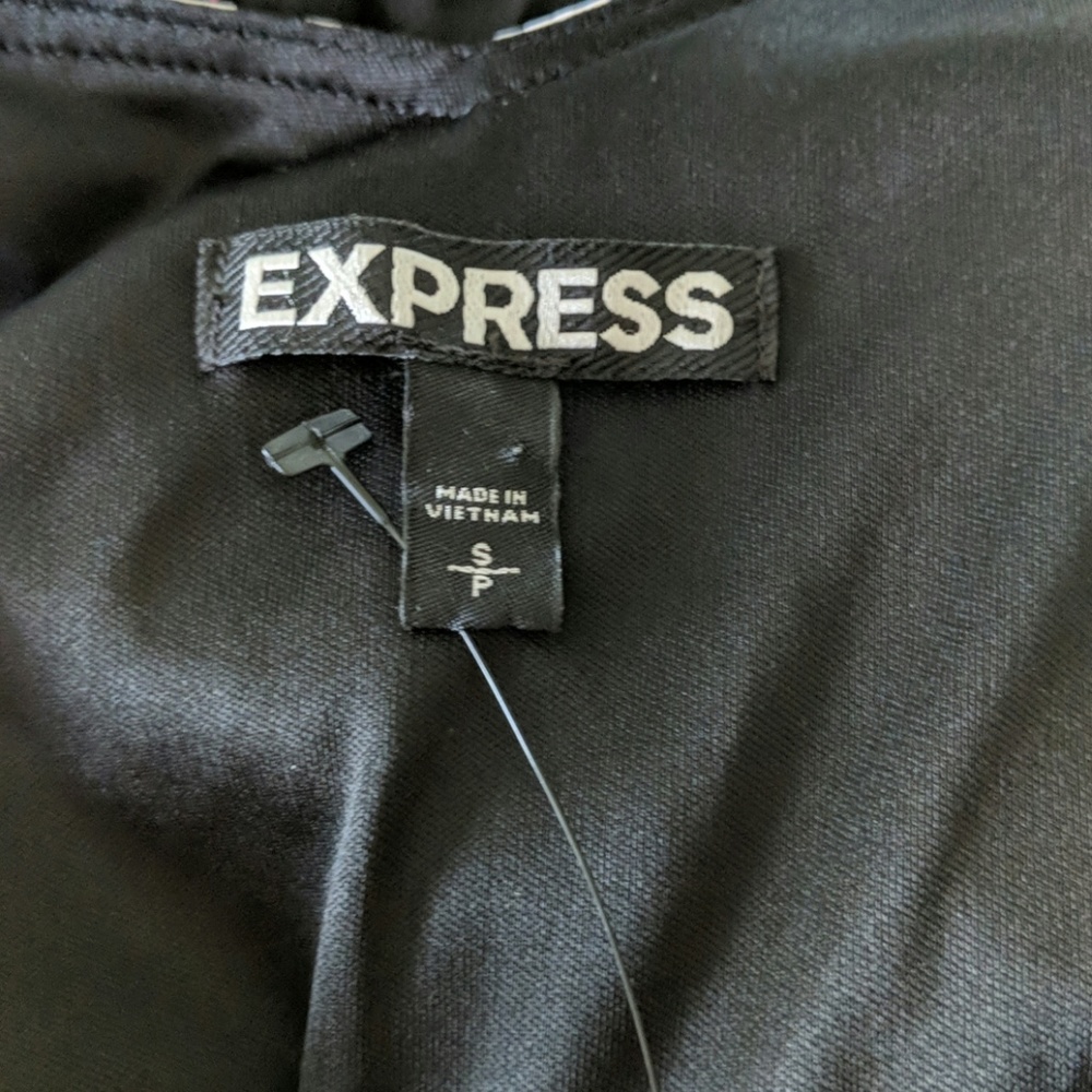 Express dress - Picture 3 of 3